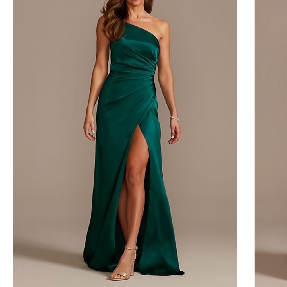 DAVID’S BRIDAL - GALINA SIGNATURE

bridesmaid dress